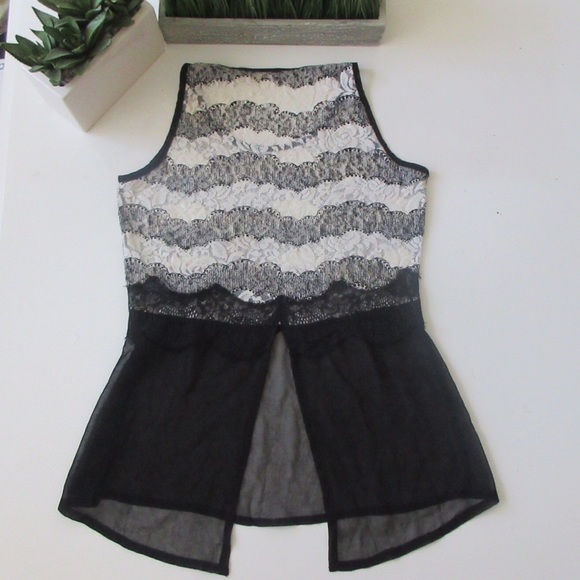 Cute Floral Sheer Sleeveless Top Black White - Picture 2 of 4